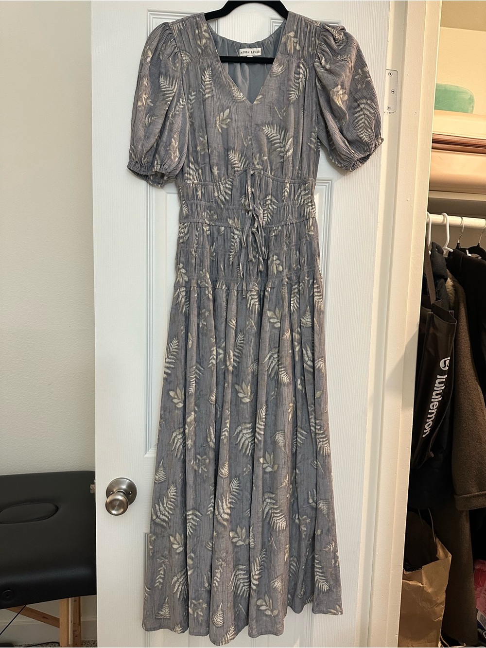 A New Day Puff Sleeve Maxi Dress - Gray Leaf Print
